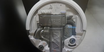 DJI robot vacuum, display of