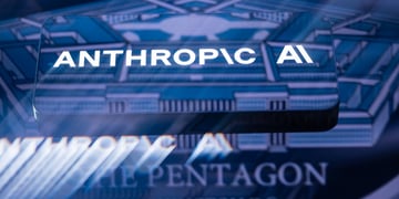 anthtropic_pentagon_smartphone