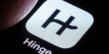 hinge logo thumb tap thomas trutschel