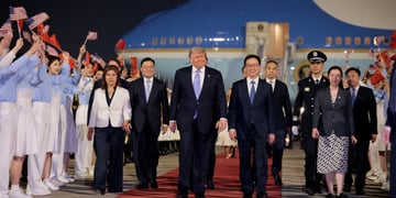 beijing airport, red carped, white , blue plane, donald trump, chinese people 
