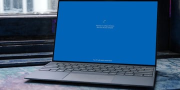 Windows PC restarting