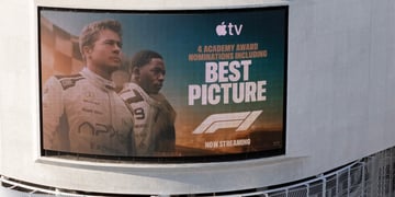 best picture, formula1, posted on white wall, Brad Pitt,  Damson Idris