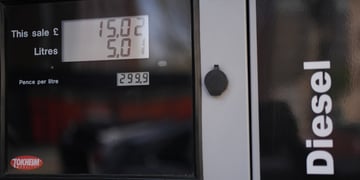 grey and black fuel monitoring screen, 299.9p, diesel sign 