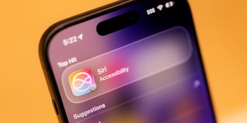 siri app, black iphone, orange background, grey-purple screen saver