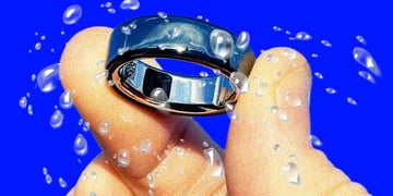 Smart ring that tracks data from sweat