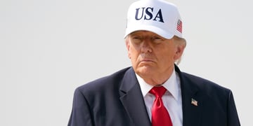 usa_white_hat_donald_trump