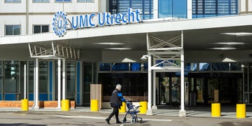 umc utrecht logo on a building
