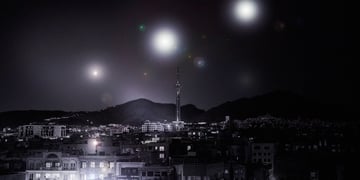 UAP-esque orbs over Tehran.