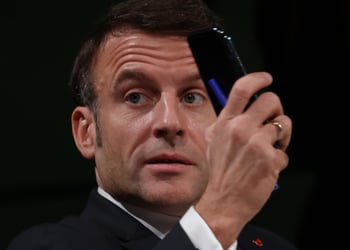 Macron-with-phone