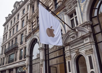 Apple store London