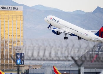 Delta flight Las Vegas - Mandolay Bay Hotel