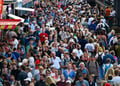netherlands_dutch_people_crowd