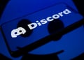 discord phone logo screen blue
